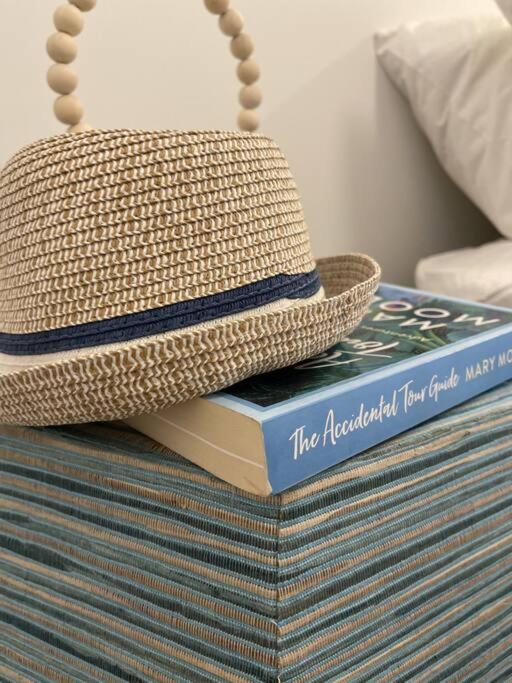 Hamptons House on Hunter with fire pit photo 1