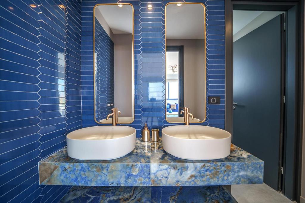 Naval villa-Panoramic sea view villa with private pool on the roof photo 4