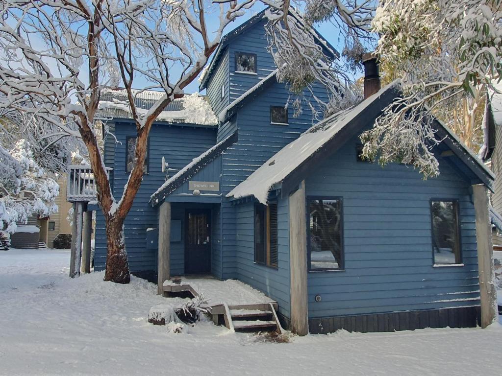 SNOWED INN apartment photo 2