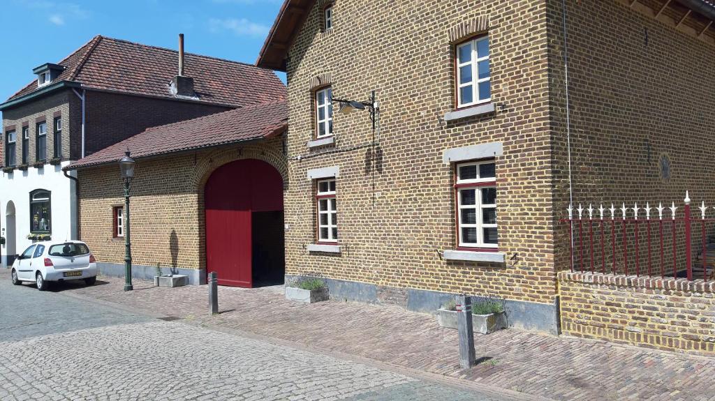 Boerderijwoning Elsloo photo 1