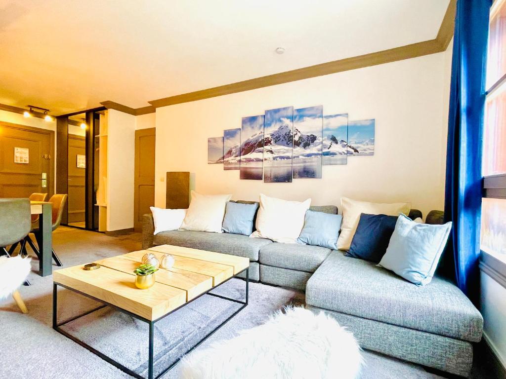 ARC 1950 Appt 6/8 pers LUXE MANOIR SAVOIE - SKI IN SKI OUT photo 4