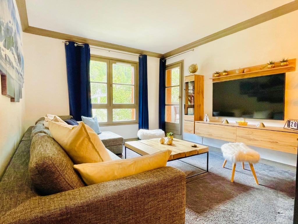 ARC 1950 Appt 6/8 pers LUXE MANOIR SAVOIE - SKI IN SKI OUT photo 2