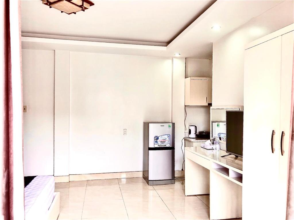 Holiday Hotel 2 photo 3