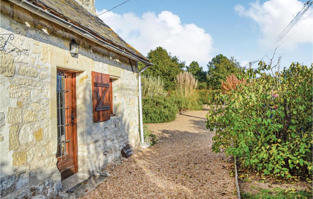 Amazing Home In St, Philbert Du Peuple With 1 Bedrooms And Wifi photo 3