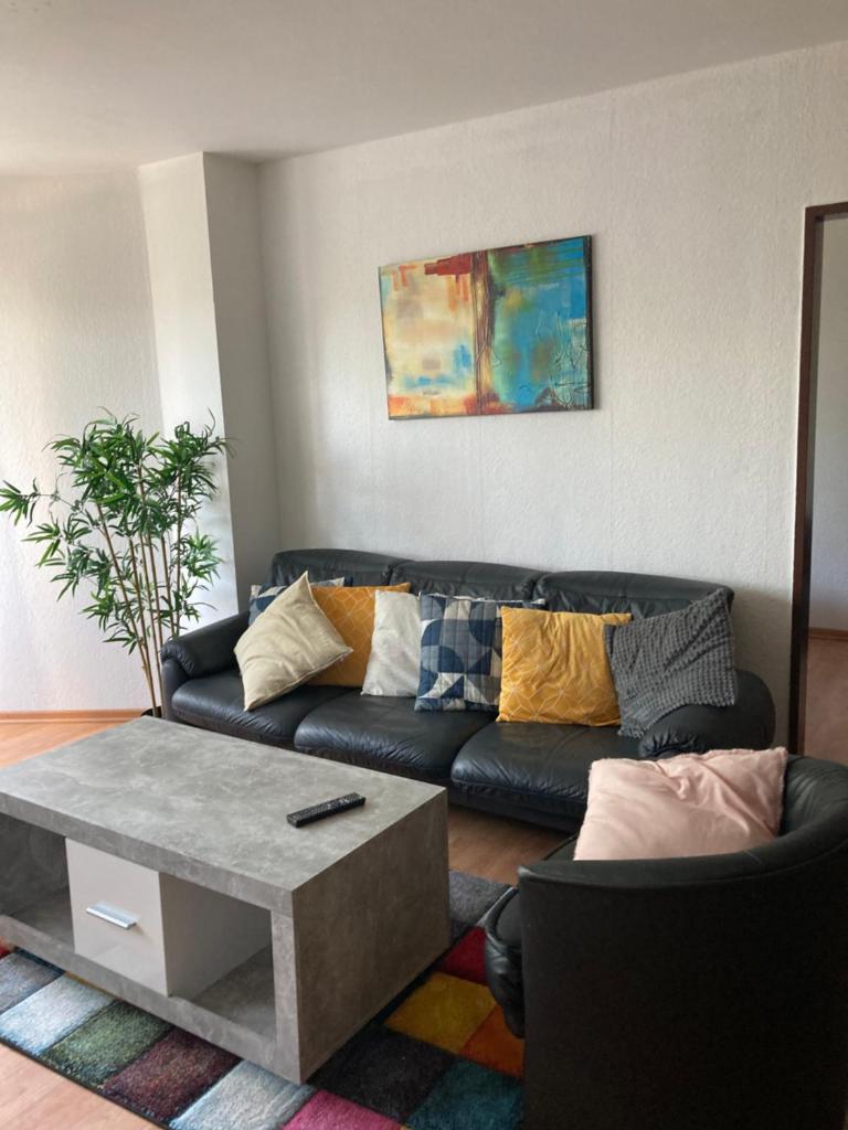 Ruhige und erholsame Wohnung mit Balkon photo 2