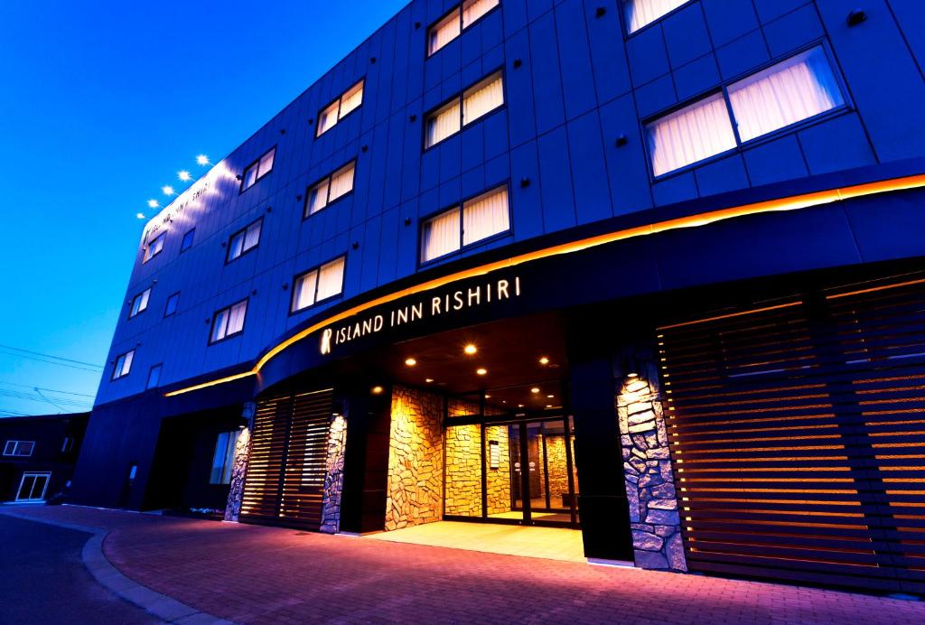 Island Inn Rishiri - Tap to explore photos