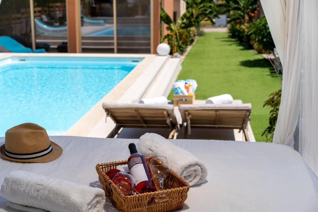 Modular Bungalows With Heated Pool Artemis Greece photo 1