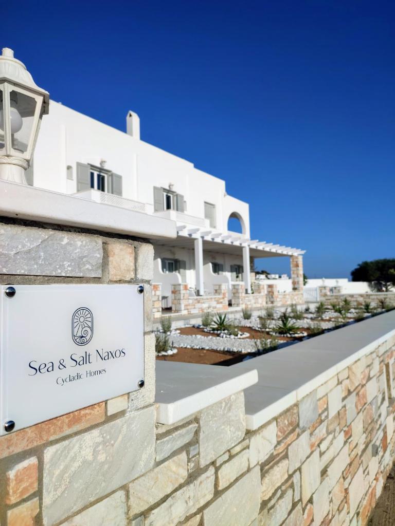 Sea and Salt Naxos 1 photo 1