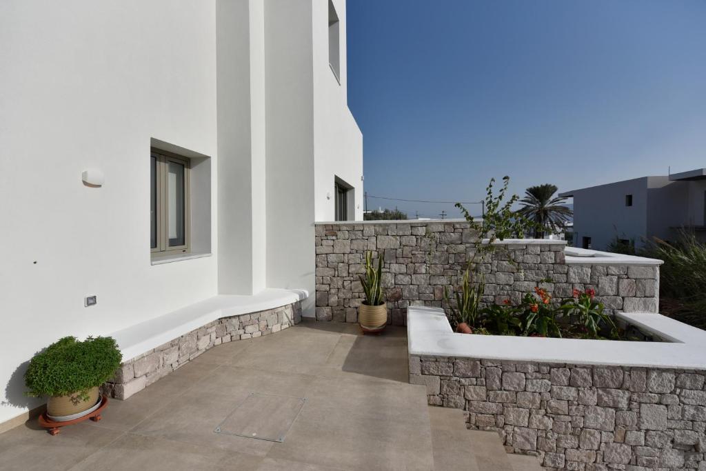 Anais Milos Suites photo 2