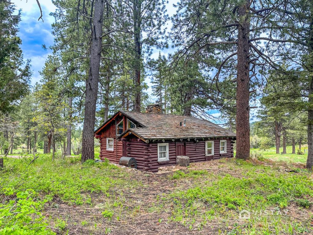 The John Wayne Cabin At Angel Valley Ranch image