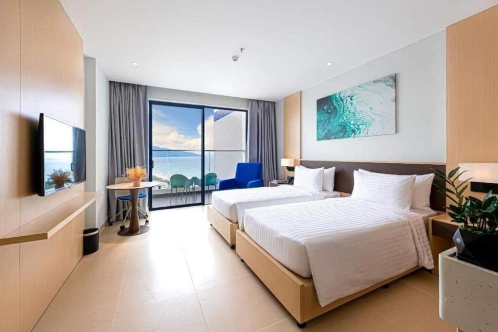Rosemary Premier Beachfront @ Bai Dai Beach, Cam Ranh photo 3