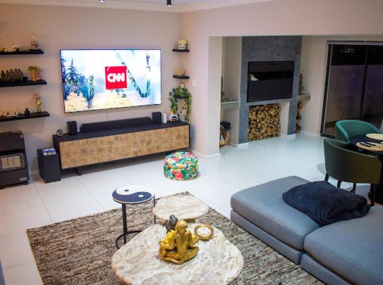 Sapphire Seas Beach Apartment photo 2