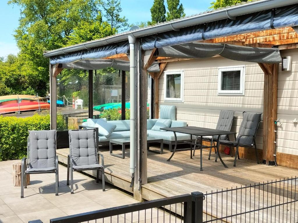 haven chalet photo 2