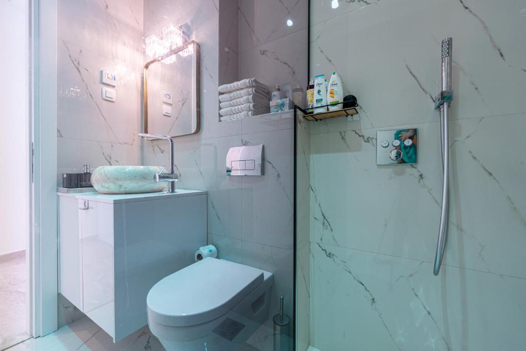 Altido Luxury Apartments photo 2