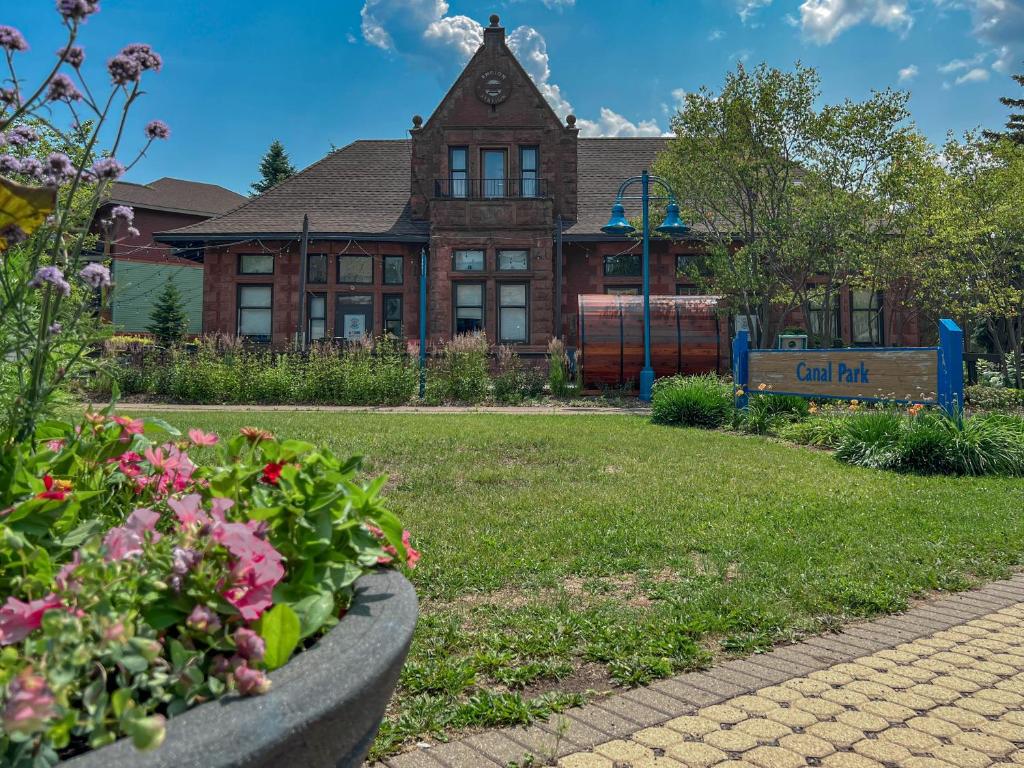 Endion Inn Image