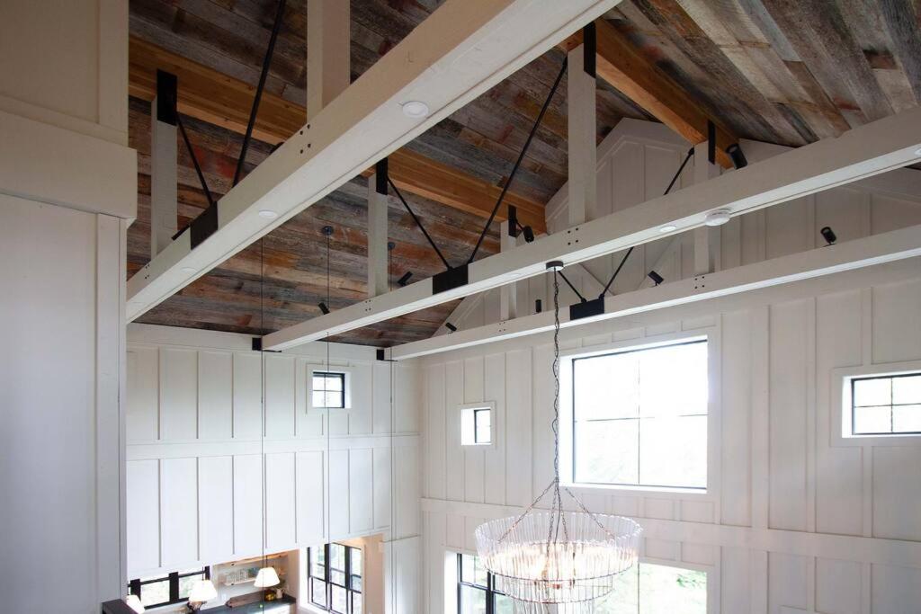 NEW Rustic Modern Cabin at Lutsen Mountains photo 2