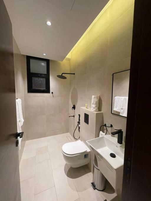 Lovely 3-bedroom rental unit in Riyadh photo 1