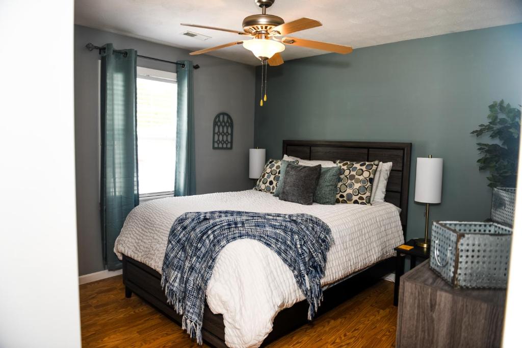 5 Star with Direct Access to Brimstone Recreation Game Room Comfortable Up to 4 Bedrooms Stylish photo 3