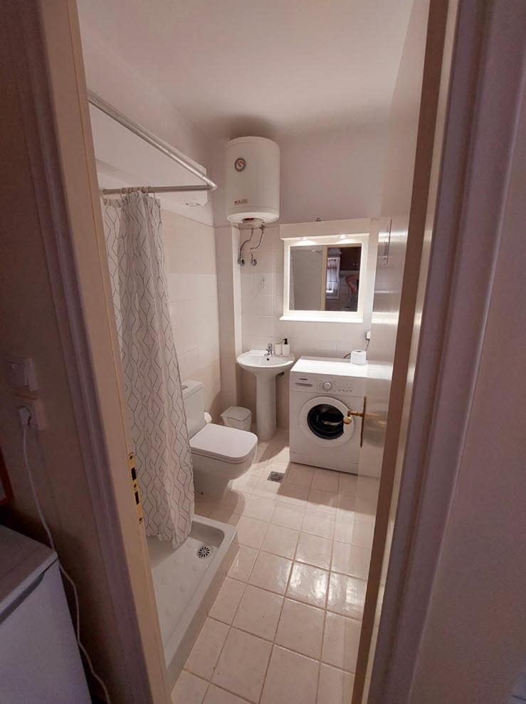 Eleni's Apartments Igoumenitsa -- Γκαρσονιέρα 1ου ορόφου επιπλωμένη, εξοπλισμένη photo 4