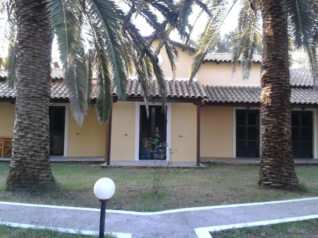 Villa Rododafni photo 1
