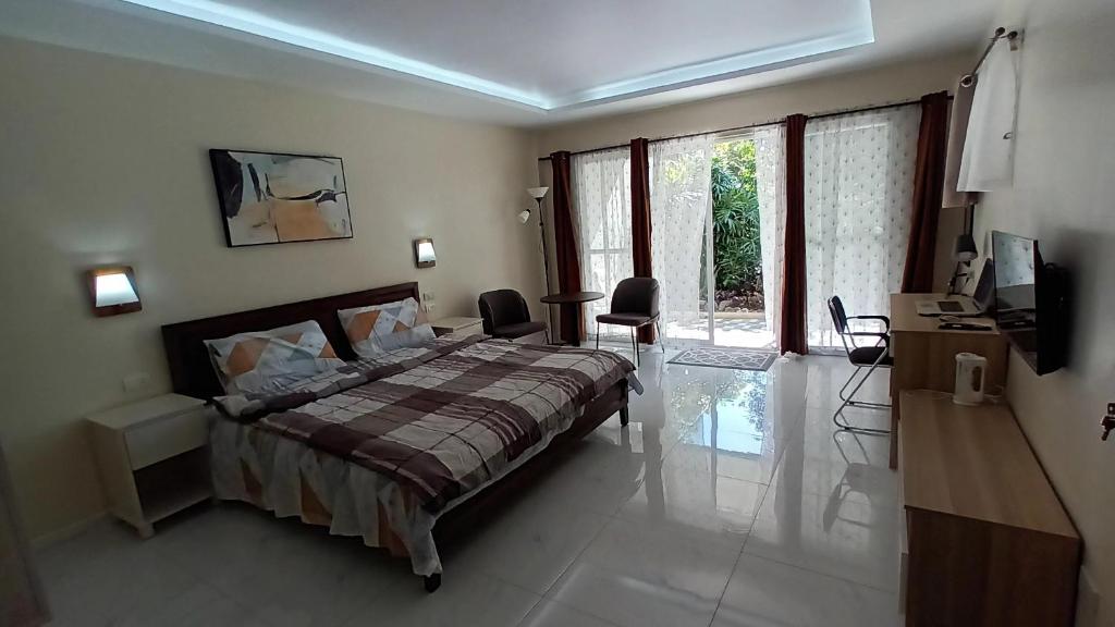 Villa Shangri-La photo 1