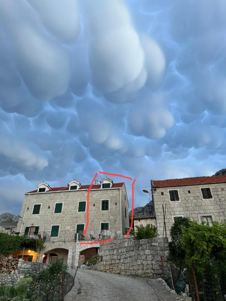 Stone house Kurtić stara Podgora photo 1