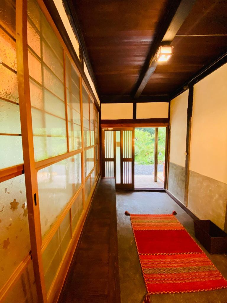 Yubara Hot Springs - Beautiful Riverside Hideaway photo 1
