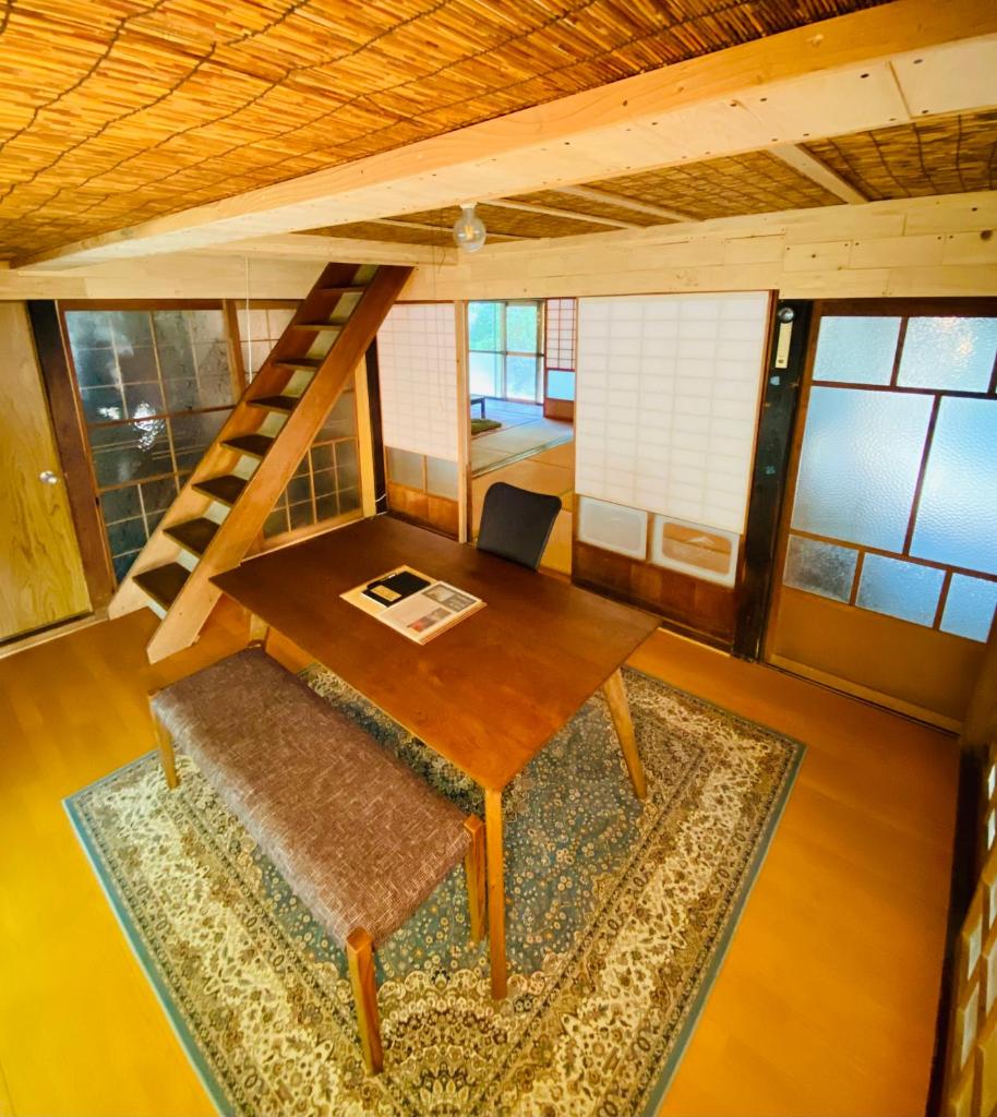 Yubara Hot Springs - Beautiful Riverside Hideaway photo 4