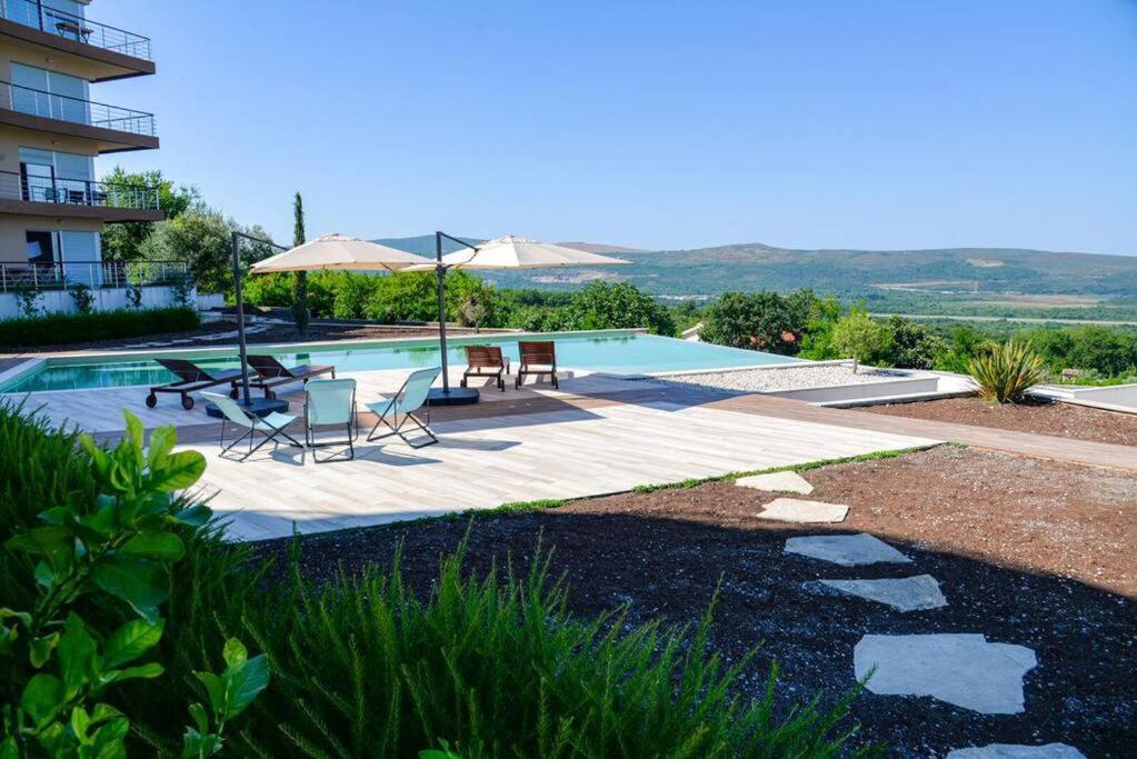 B4 - 3 beds 2 baths luxury Condo, Pool & Sea Views photo 2