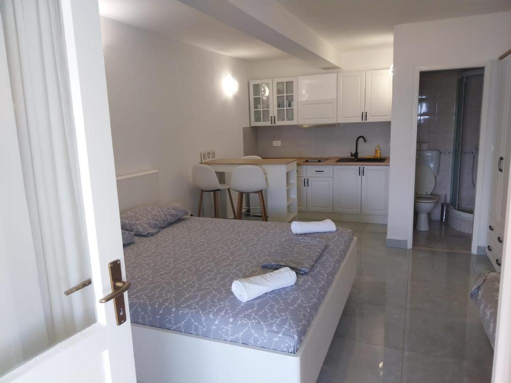 Apartments Lumbarda photo 2