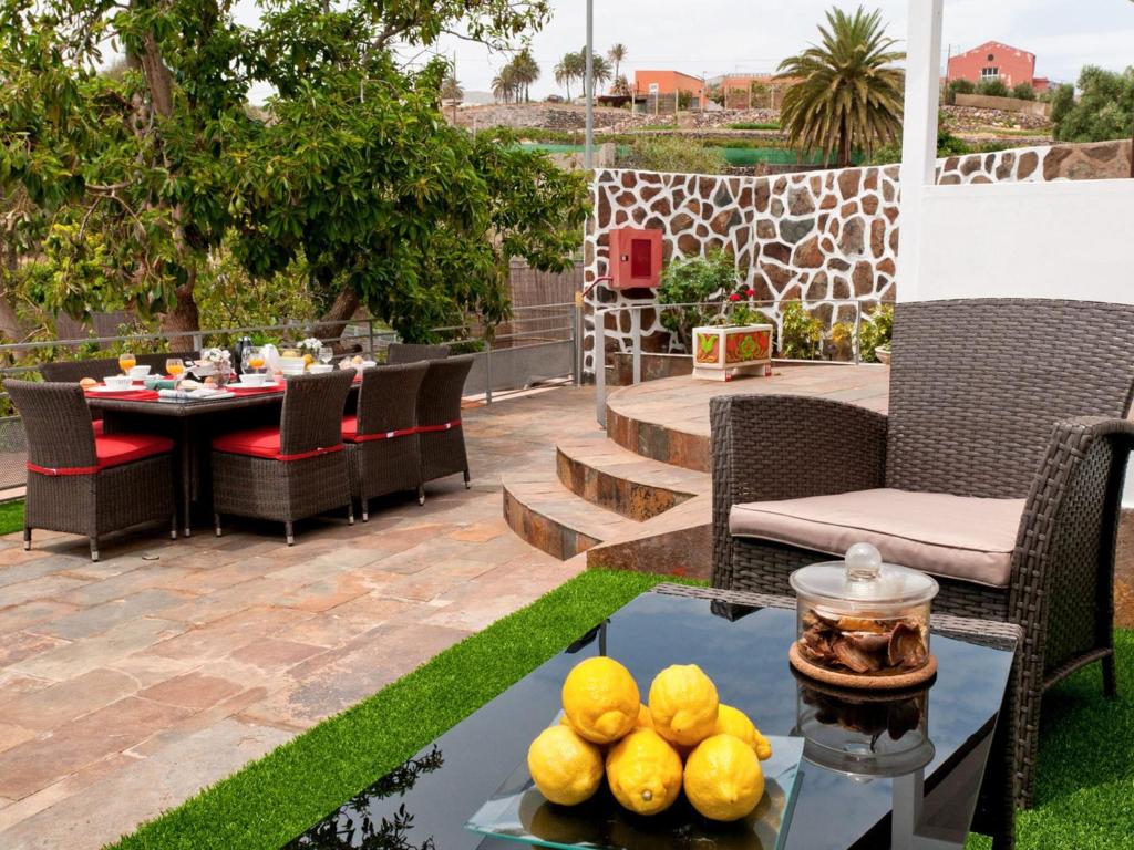 Magnificent Villa with Swimming Pool on an Exclusive Island photo 4