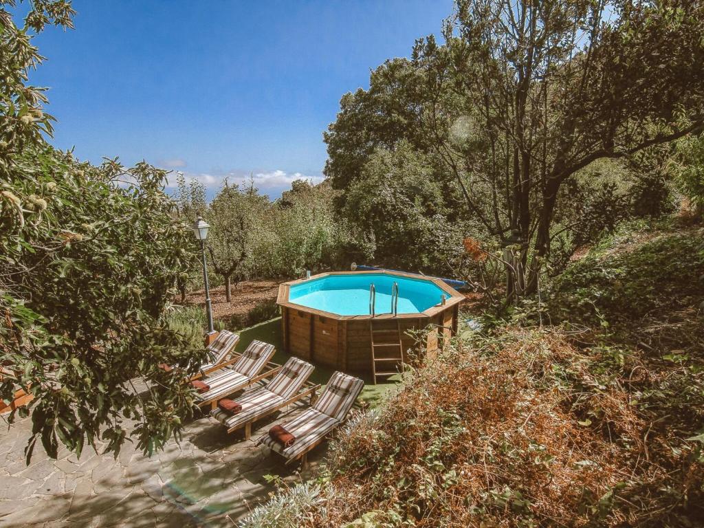 Country house 4-bedroom 10 pax with a private pool, in the mountains photo 1