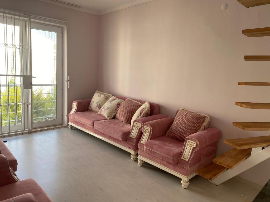 Denize 800 m villamız photo 1
