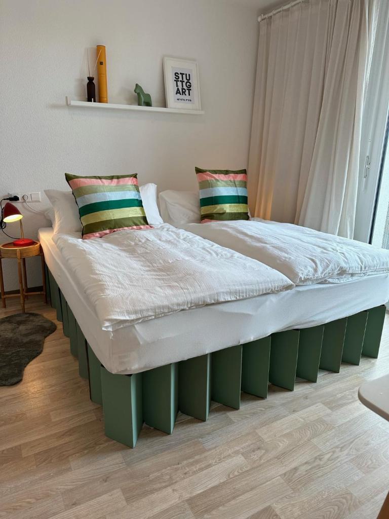 Stilvolles und modernes Appartement mit sonnigem Balkon in Flughafen- und Messenähe 31 photo 4