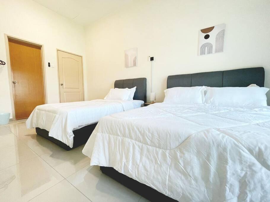 Homestay Malacca Private Pool - Klebang Beach, BBQ,15 Pax photo 3