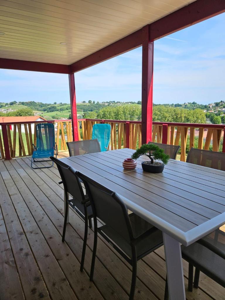 Chalet avec piscine & vue de 2 à 6 personnes à Hasparren - Pays Basque - Chalet Ibaia photo 1