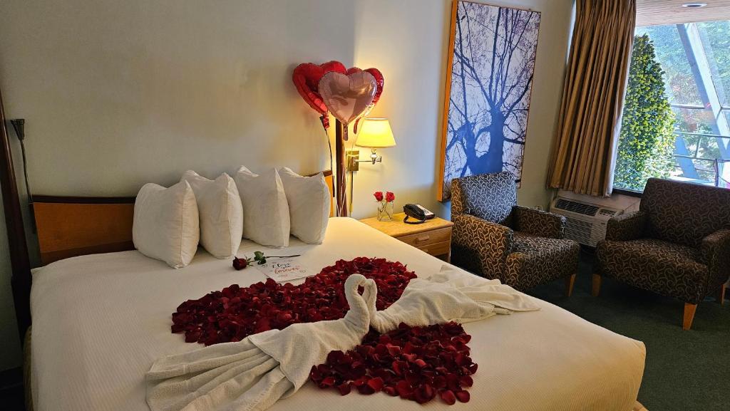 The Cedars Inn Hotel & Convention Centre photo 2