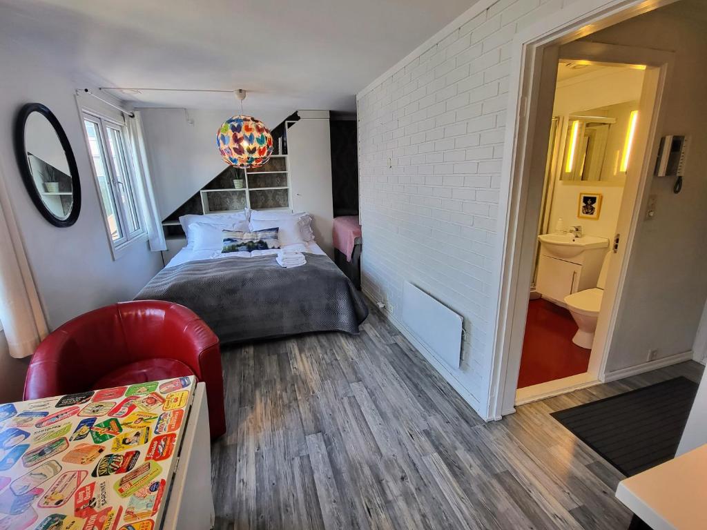 Cozee Central Apartments photo 3
