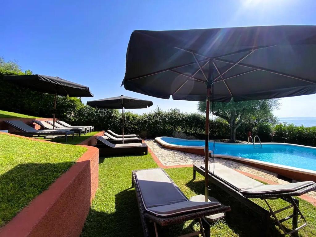 VILLA SETTANTA Lago di Garda - Heated Pool on request photo 4