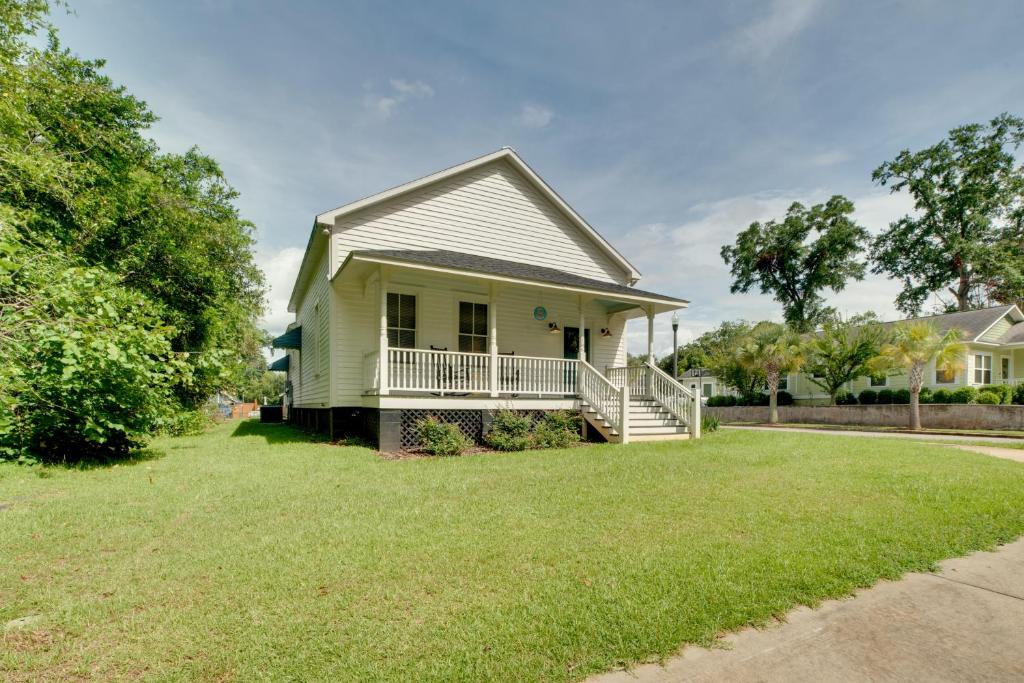 Restored Home Near Downtown Thomasville photo 2