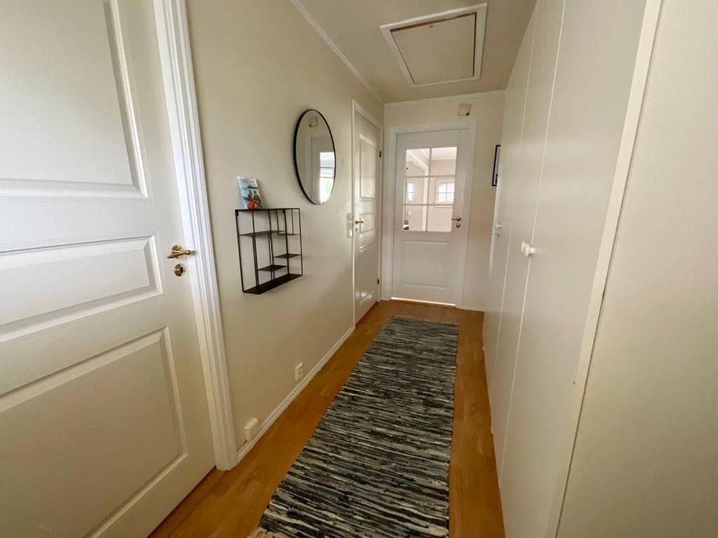 Leknes City Apartment photo 4