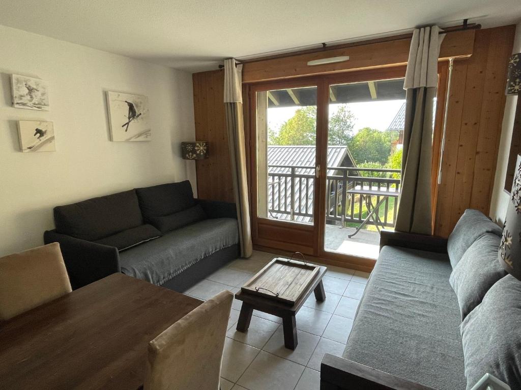 Dúplex avec 3 chambres à Saint Gervais avec piscine intérieure et parking