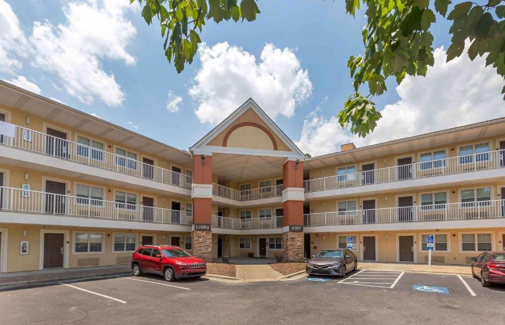 Extended Stay America Suites Greensboro Big Tree Way image