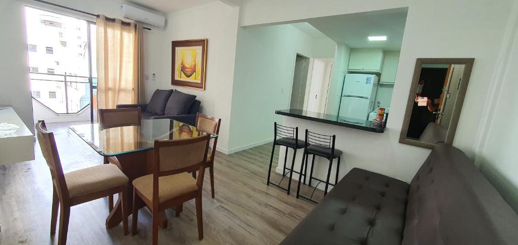 Apartamento TOP 2 quartos e 2 vagas garagem photo 2