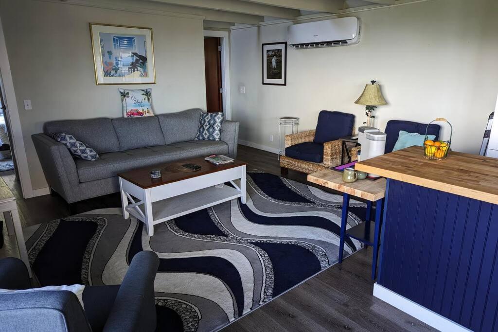 Private cottage, large private pool, great views ! photo 4