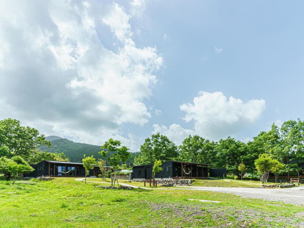 The Sense of Wonder Holistic Glamping photo 2