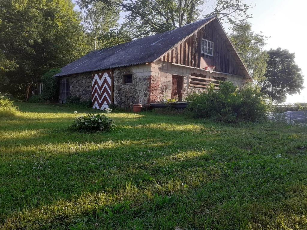 Stable house photo 2