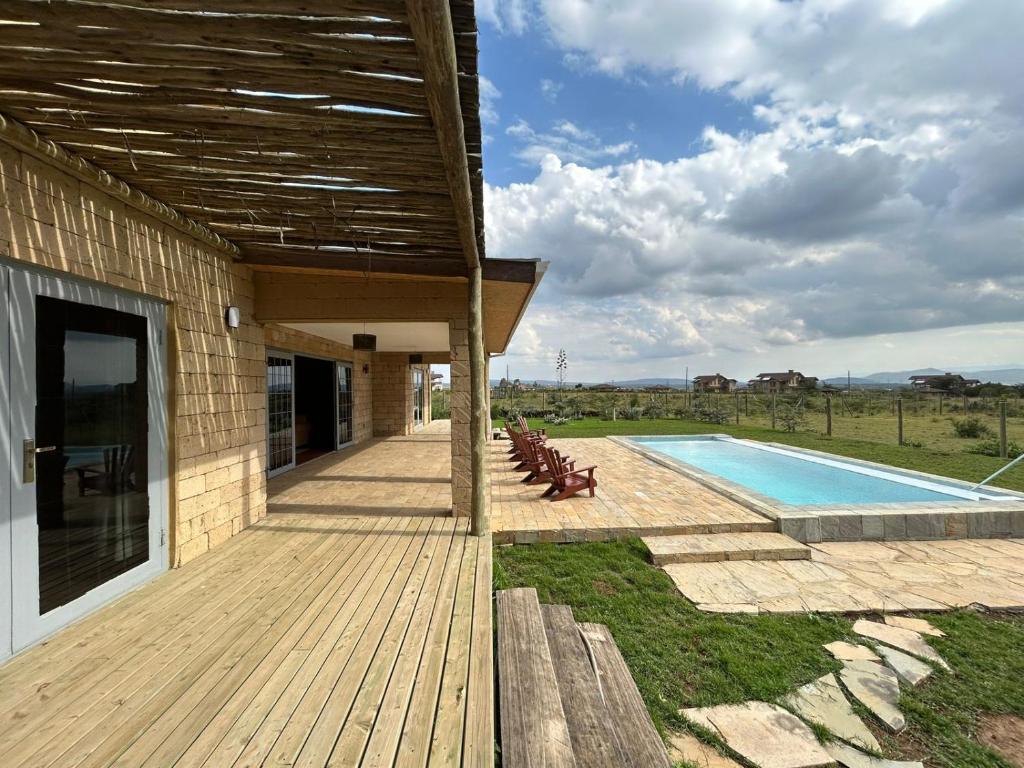 Naivasha 4-Bedroom All Ensuite Cottage photo 2