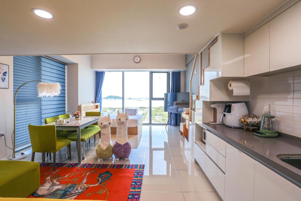 Romang House photo 4