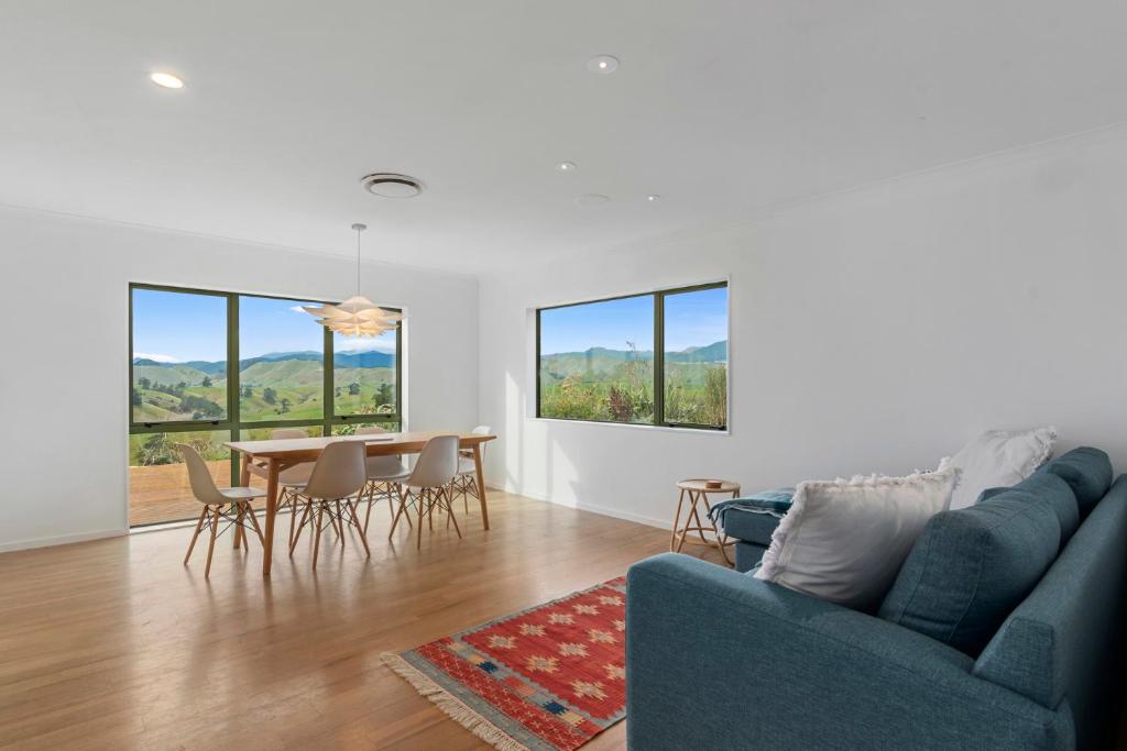 One Two Eight - Richmond Holiday Home photo 4